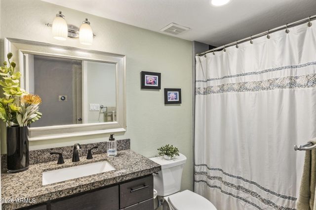 417 E BECK Lane, Phoenix, AZ 85022