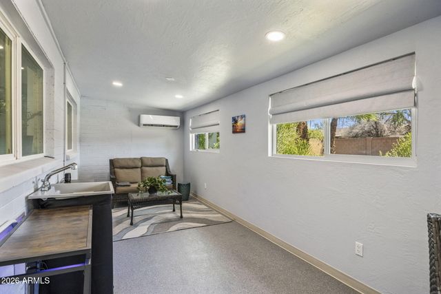 417 E BECK Lane, Phoenix, AZ 85022