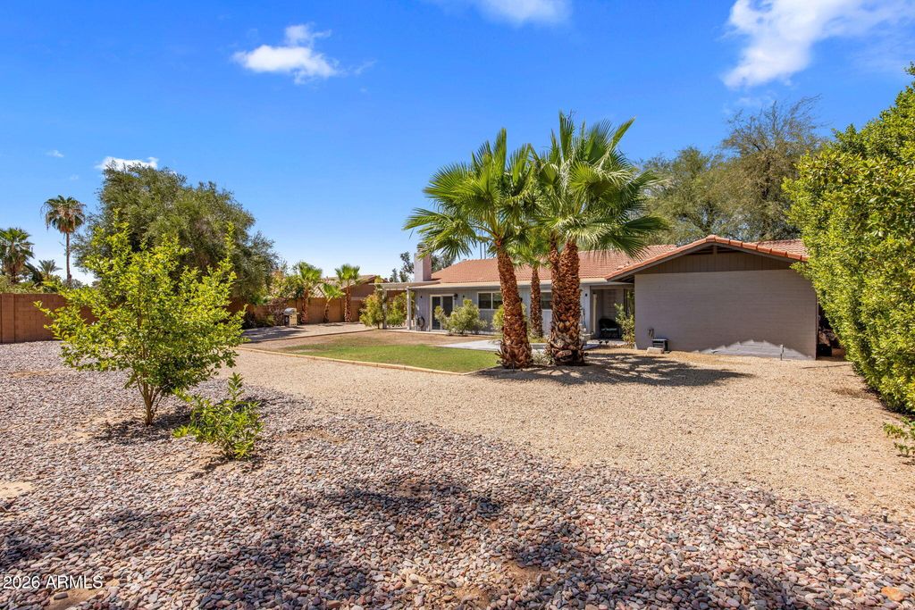 417 E BECK Lane, Phoenix, AZ 85022 — photo 4