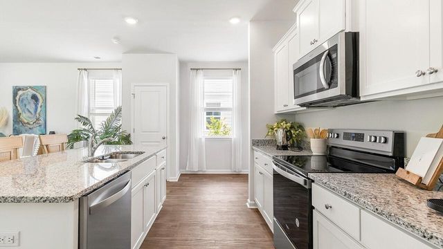 132 Serrano Street, North Charleston, SC 29420