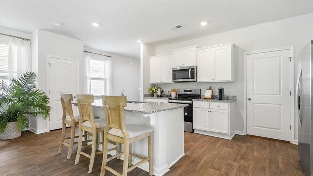 132 Serrano Street, North Charleston, SC 29420