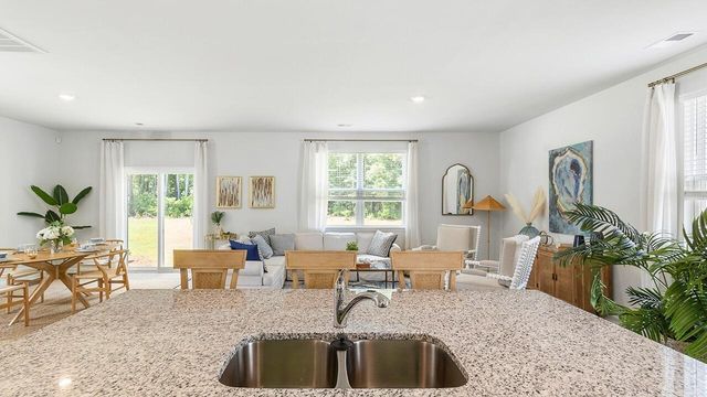 132 Serrano Street, North Charleston, SC 29420