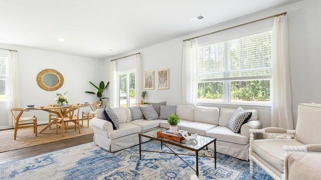 132 Serrano Street, North Charleston, SC 29420