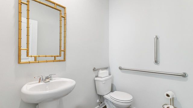 132 Serrano Street, North Charleston, SC 29420