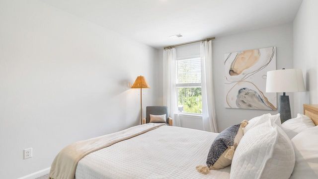 132 Serrano Street, North Charleston, SC 29420