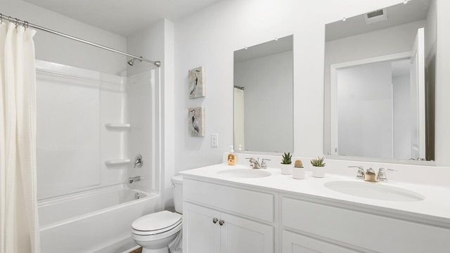 132 Serrano Street, North Charleston, SC 29420