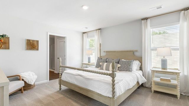 132 Serrano Street, North Charleston, SC 29420