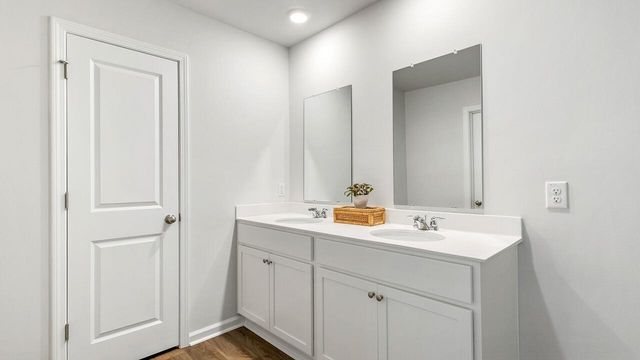 132 Serrano Street, North Charleston, SC 29420