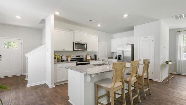 132 Serrano Street, North Charleston, SC 29420