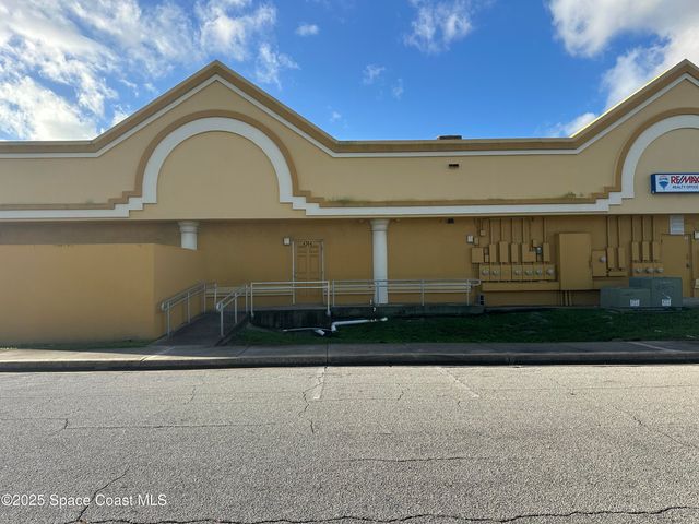 4364 N Atlantic Avenue, Cocoa Beach, FL 32931