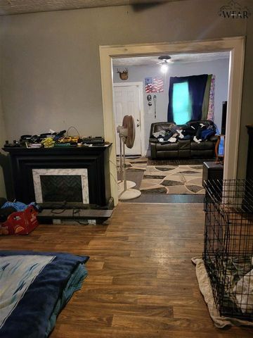 1126 IRELAND STREET, Wichita Falls, TX 76301