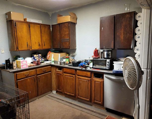 1126 IRELAND STREET, Wichita Falls, TX 76301