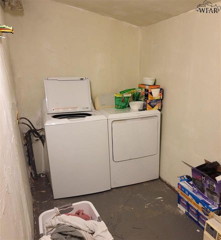 1126 IRELAND STREET, Wichita Falls, TX 76301