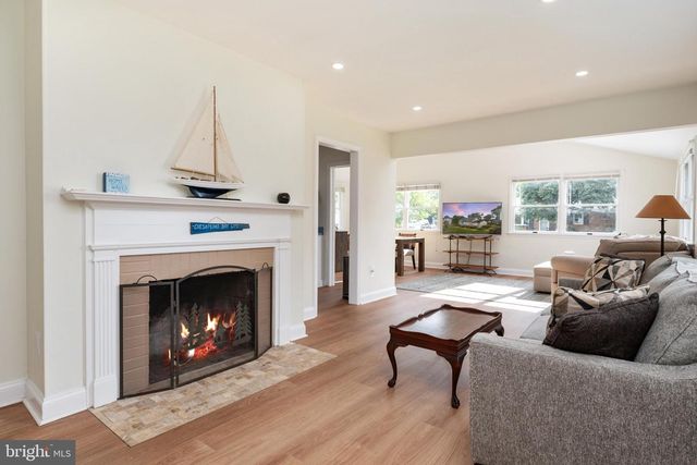 812 BAY VIEW DR, Deale, MD 20751