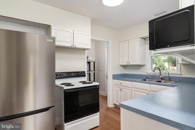 812 BAY VIEW DR, Deale, MD 20751