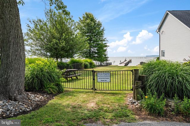 812 BAY VIEW DR, Deale, MD 20751