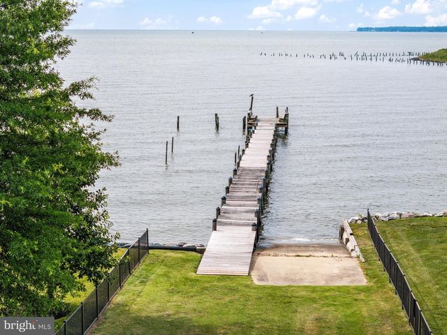 812 BAY VIEW DR, Deale, MD 20751