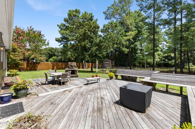 178 Emerald Ridge Drive, Hampstead, NC 28443