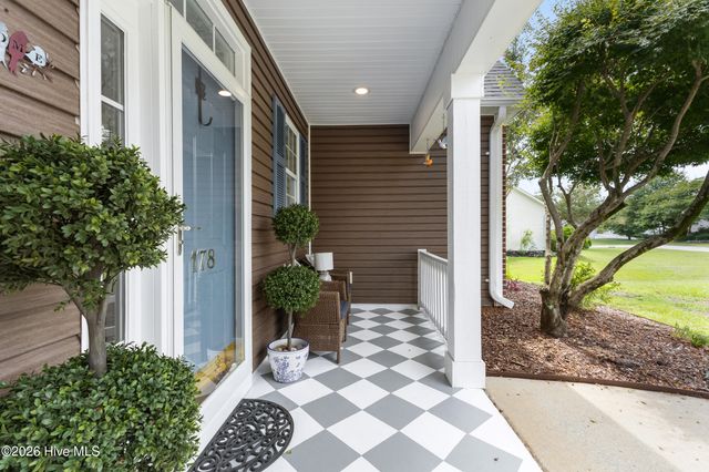 178 Emerald Ridge Drive, Hampstead, NC 28443