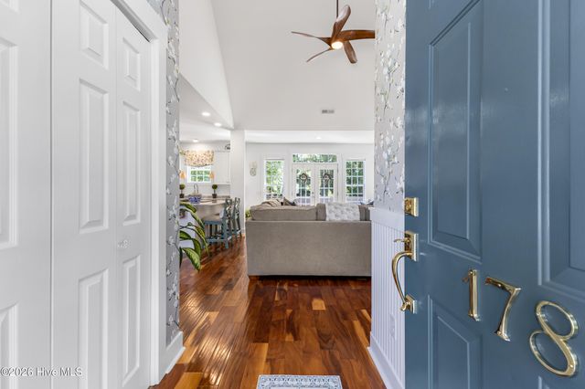 178 Emerald Ridge Drive, Hampstead, NC 28443