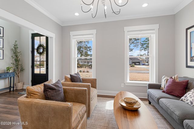 542 Deer Creek Drive, Swansboro, NC 28584