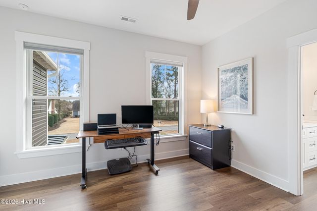 542 Deer Creek Drive, Swansboro, NC 28584