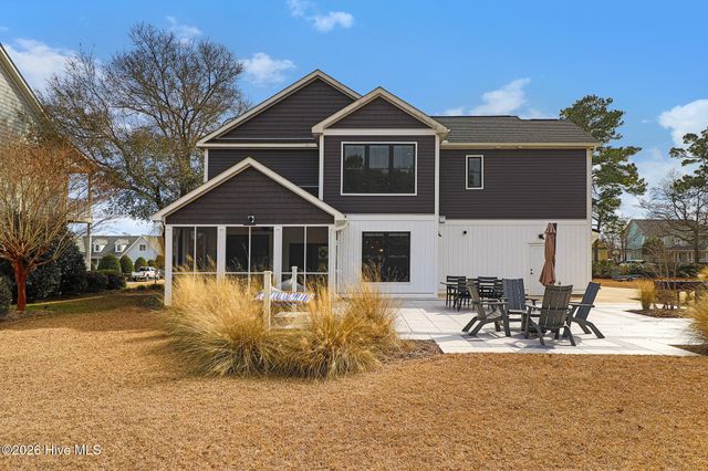 542 Deer Creek Drive, Swansboro, NC 28584