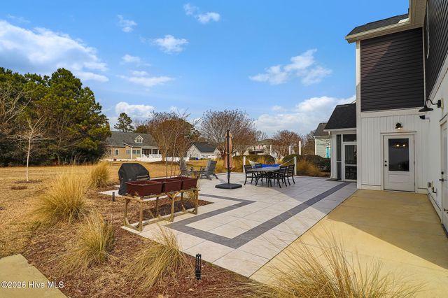 542 Deer Creek Drive, Swansboro, NC 28584