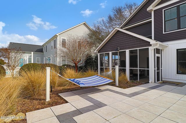 542 Deer Creek Drive, Swansboro, NC 28584