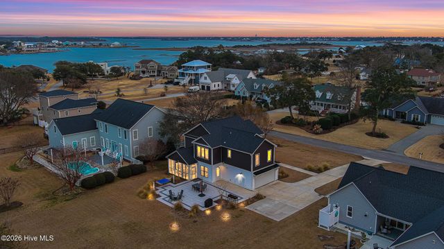 542 Deer Creek Drive, Swansboro, NC 28584