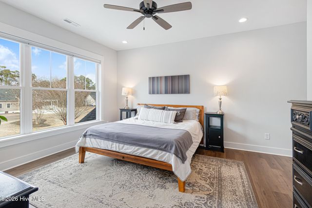 542 Deer Creek Drive, Swansboro, NC 28584