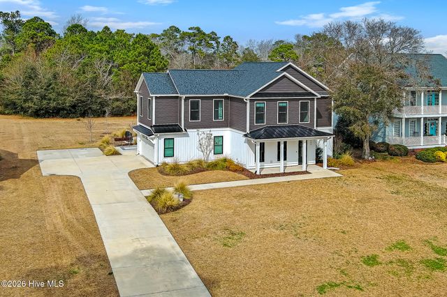 542 Deer Creek Drive, Swansboro, NC 28584