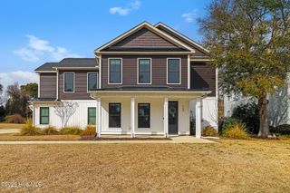 542 Deer Creek Drive, Swansboro, NC 28584