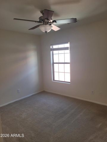 1453 S SINOVA Avenue, Gilbert, AZ 85296