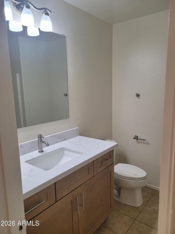 1453 S SINOVA Avenue, Gilbert, AZ 85296