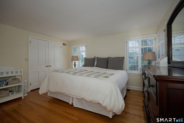 19 Pine Tree Drive, Stamford, CT 06906
