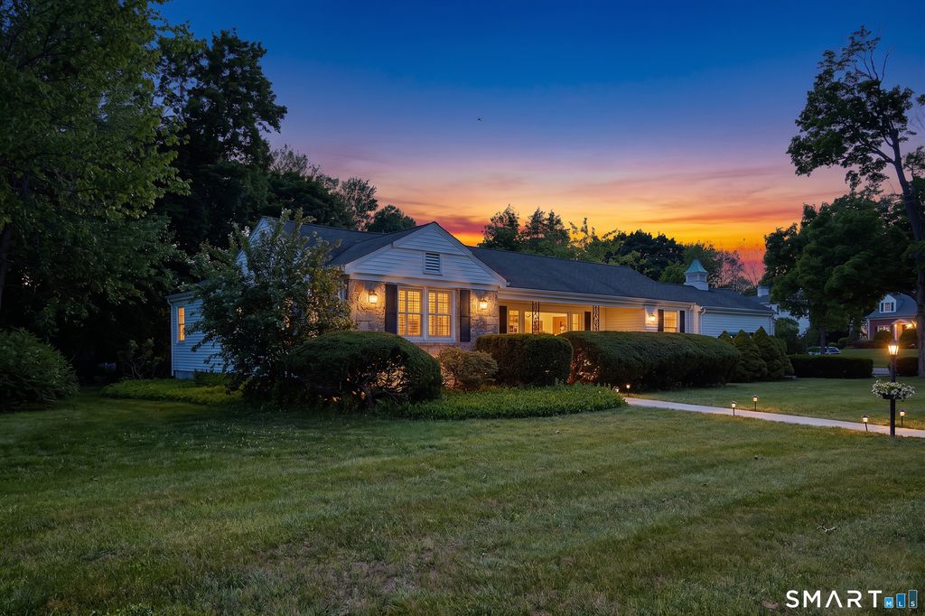 19 Pine Tree Drive, Stamford, CT 06906