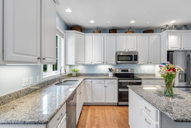 99 Staniford Farms Road, Burlington, VT 05408