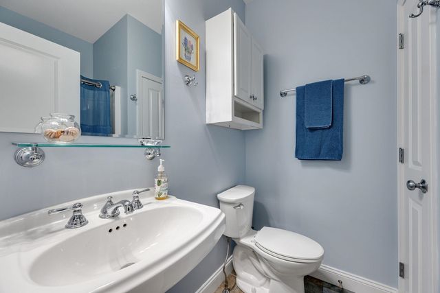 99 Staniford Farms Road, Burlington, VT 05408