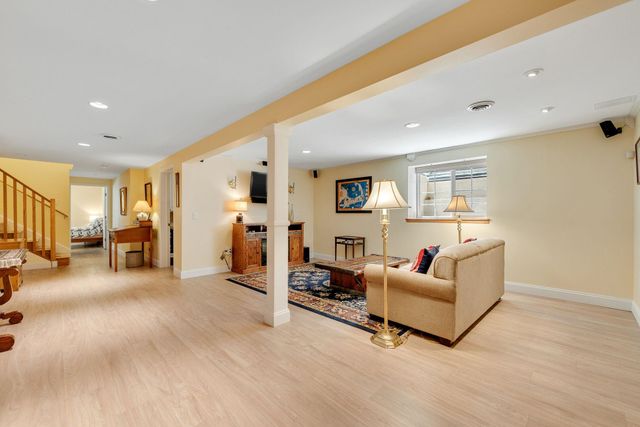 99 Staniford Farms Road, Burlington, VT 05408
