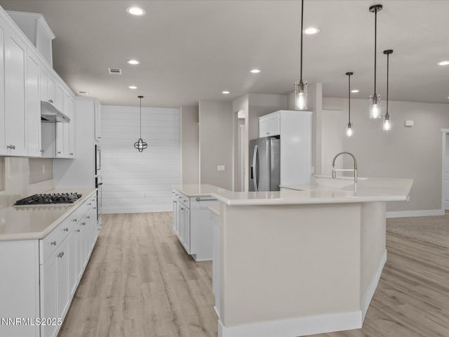 770 E Cottage Loop, Gardnerville, NV 89460