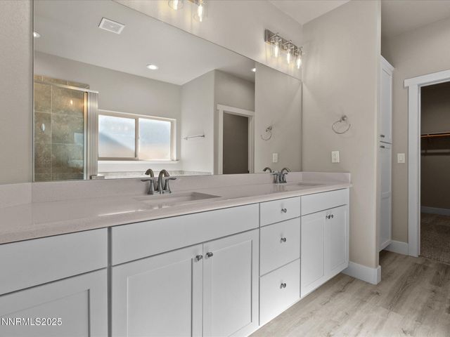 770 E Cottage Loop, Gardnerville, NV 89460