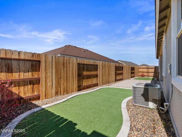 770 E Cottage Loop, Gardnerville, NV 89460