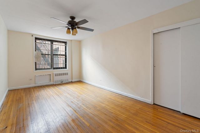 139-15 83rd Avenue 506, Briarwood, NY 11435