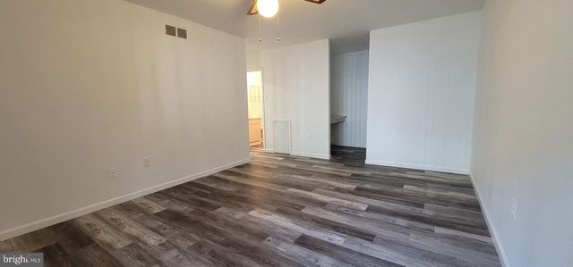 2209 GREENWOOD DR, Lindenwold, NJ 08021