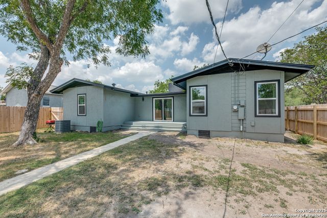 602 JOHN PAGE DR, San Antonio, TX 78228