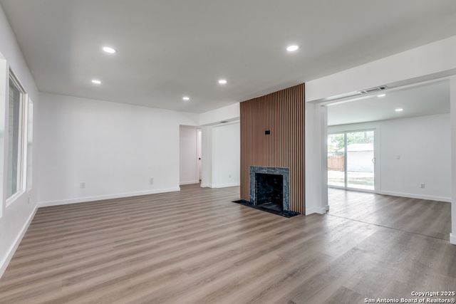 602 JOHN PAGE DR, San Antonio, TX 78228