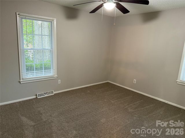 749 Edgerton Drive, Charlotte, NC 28269