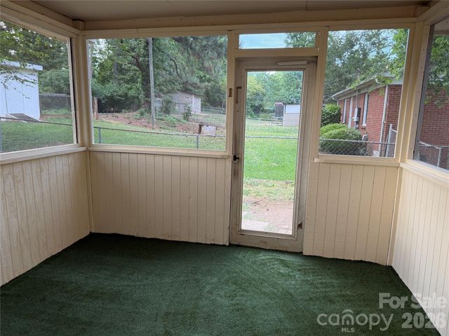 749 Edgerton Drive, Charlotte, NC 28269