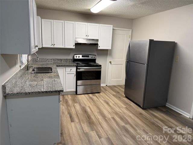 749 Edgerton Drive, Charlotte, NC 28269